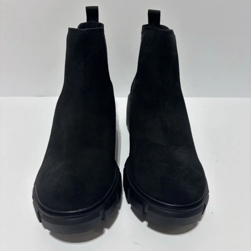 Steve Madden Women’s Howler Black Suede Chelsea Boots, Size 11 M